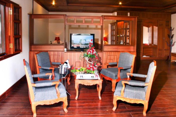Junior Suite Room
